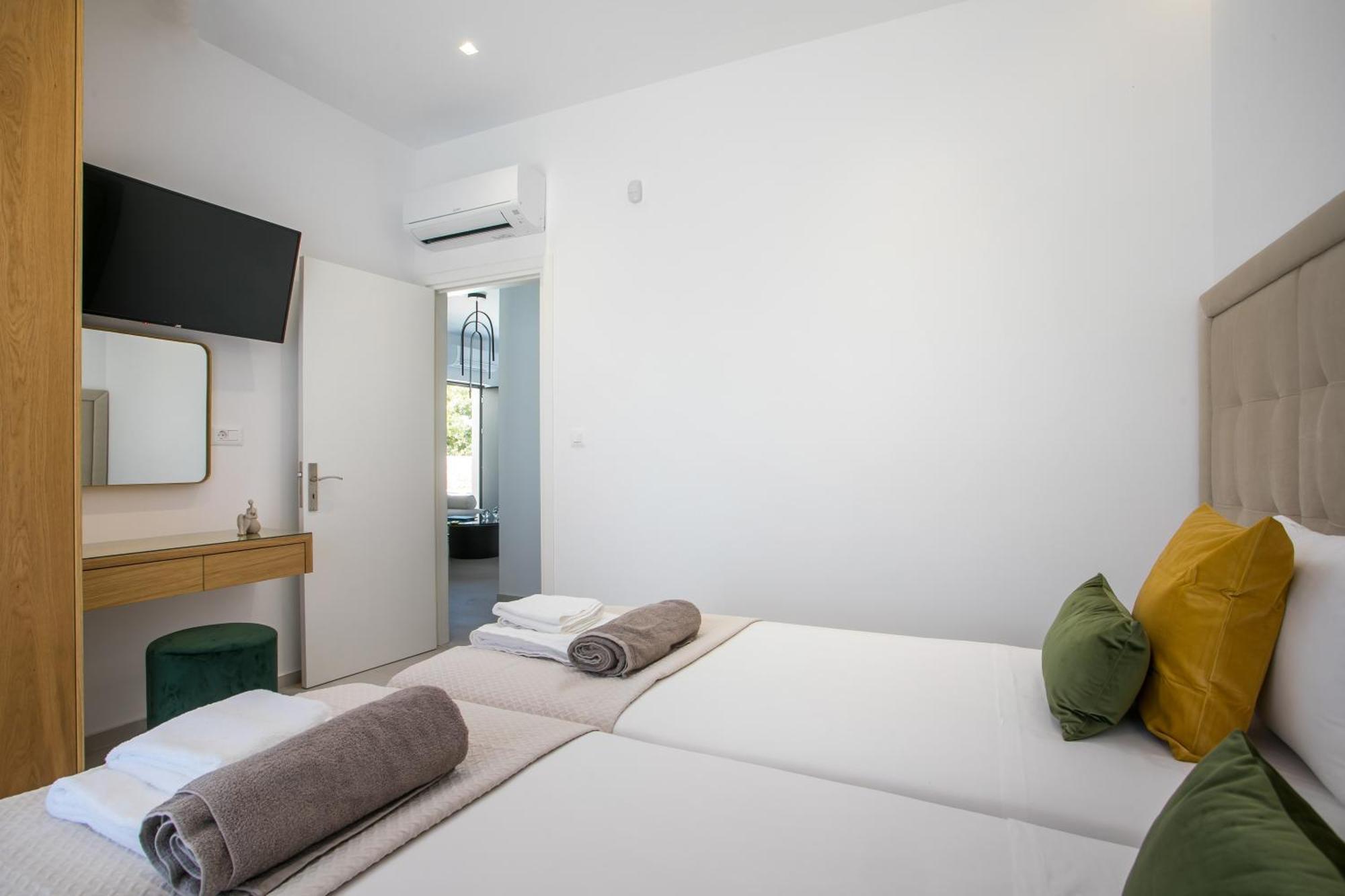 Ocean Pearl Sea View Villa Faliraki Exterior photo